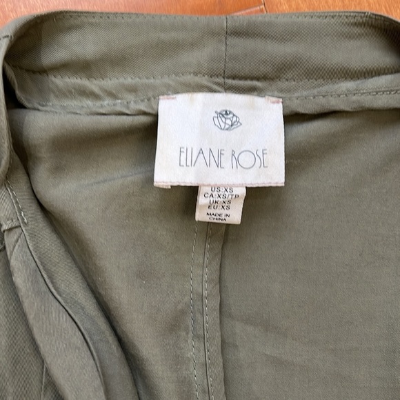 3 coats - Picture 5 of 7